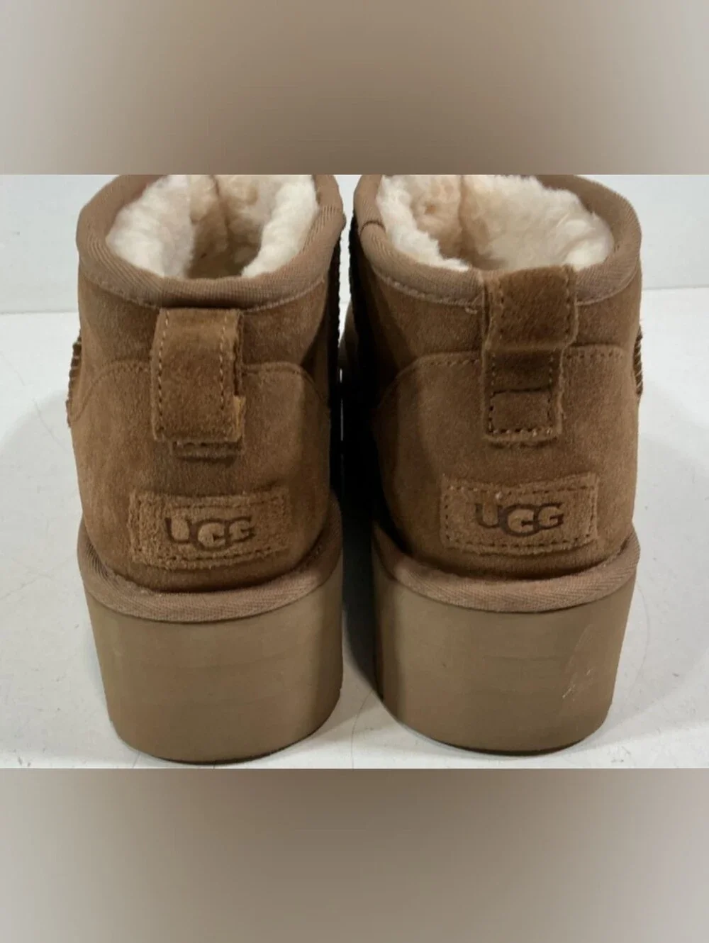 UGG Classic Ultra Mini Platform Boots Size 11 Used Exc MSRP $170